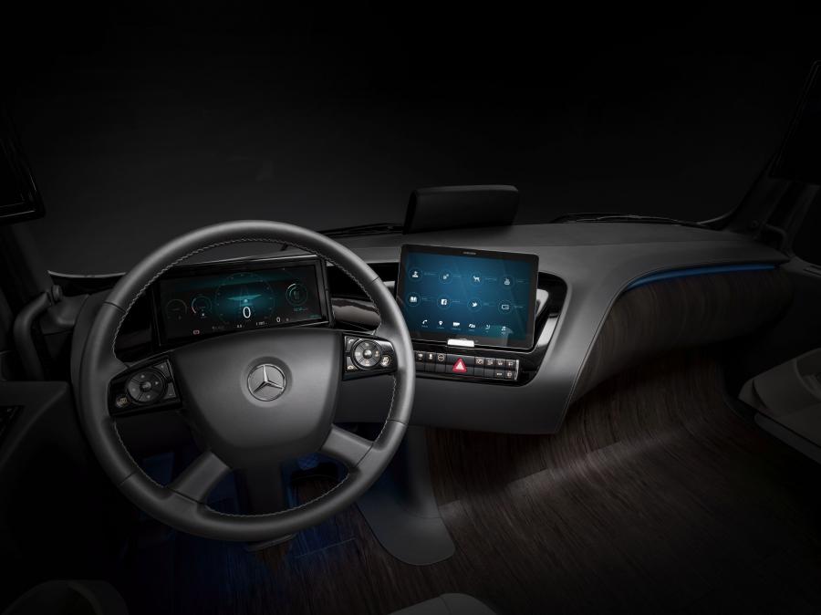  Mercedes-Benz Future Truck 2025 2014 года  (фото 2 из 28)